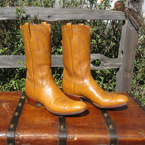 Lucchese Saddle Tan Smooth Leather Boots - 11B